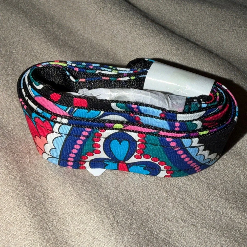 Vera Bradley Wide Lanyard Haymarket Paisley Floral ID Key Holder 28181-R88 NEW